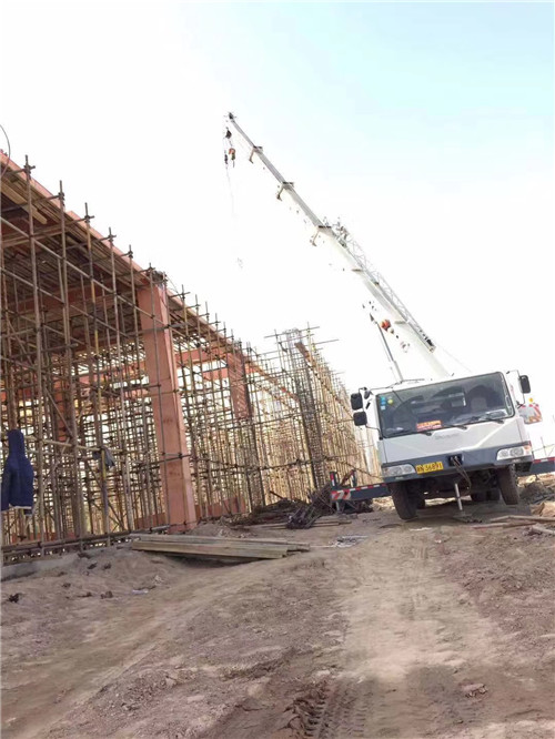 德保县吊车作业的安全注意事项有哪些？